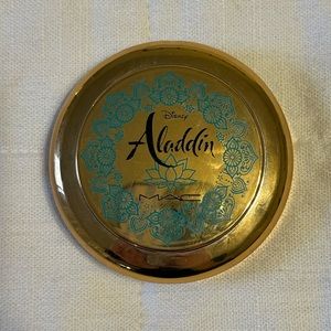 MAC X Aladdin Bronzer